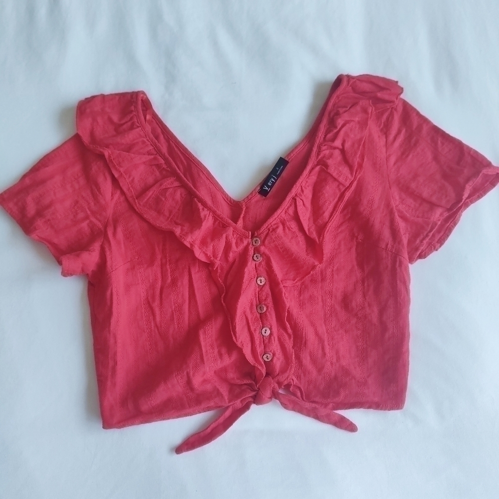 👍 Red Tie-Front Crop Top - Size S - Picture 2 of 4